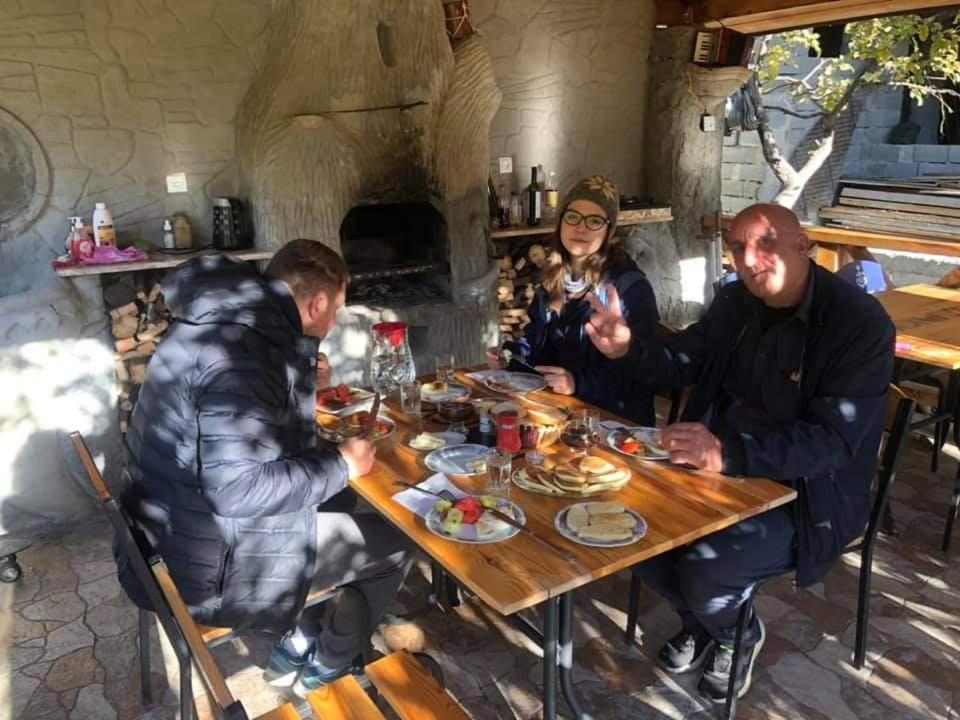 Hotel Mariami à Kazbegi Extérieur photo