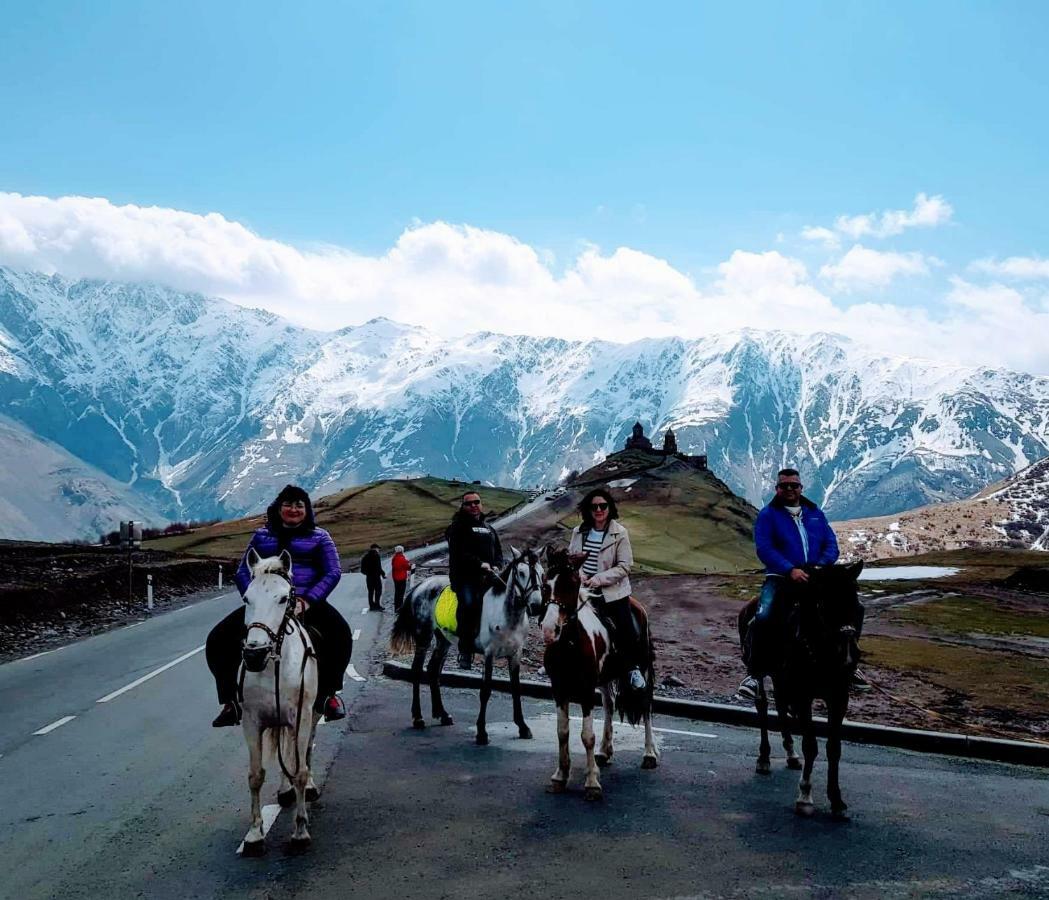 Hotel Mariami à Kazbegi Extérieur photo
